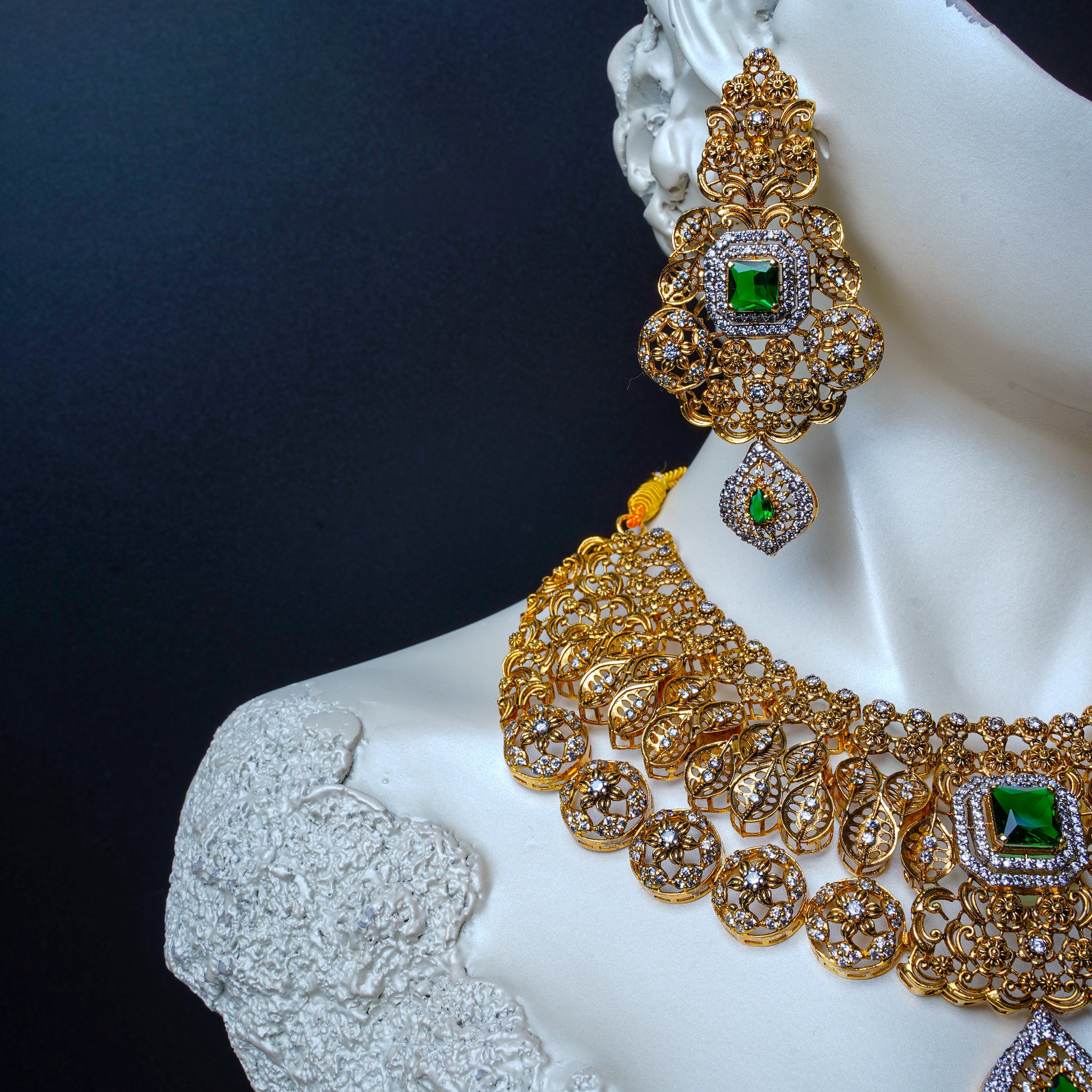 GOLD BRIDAL SET