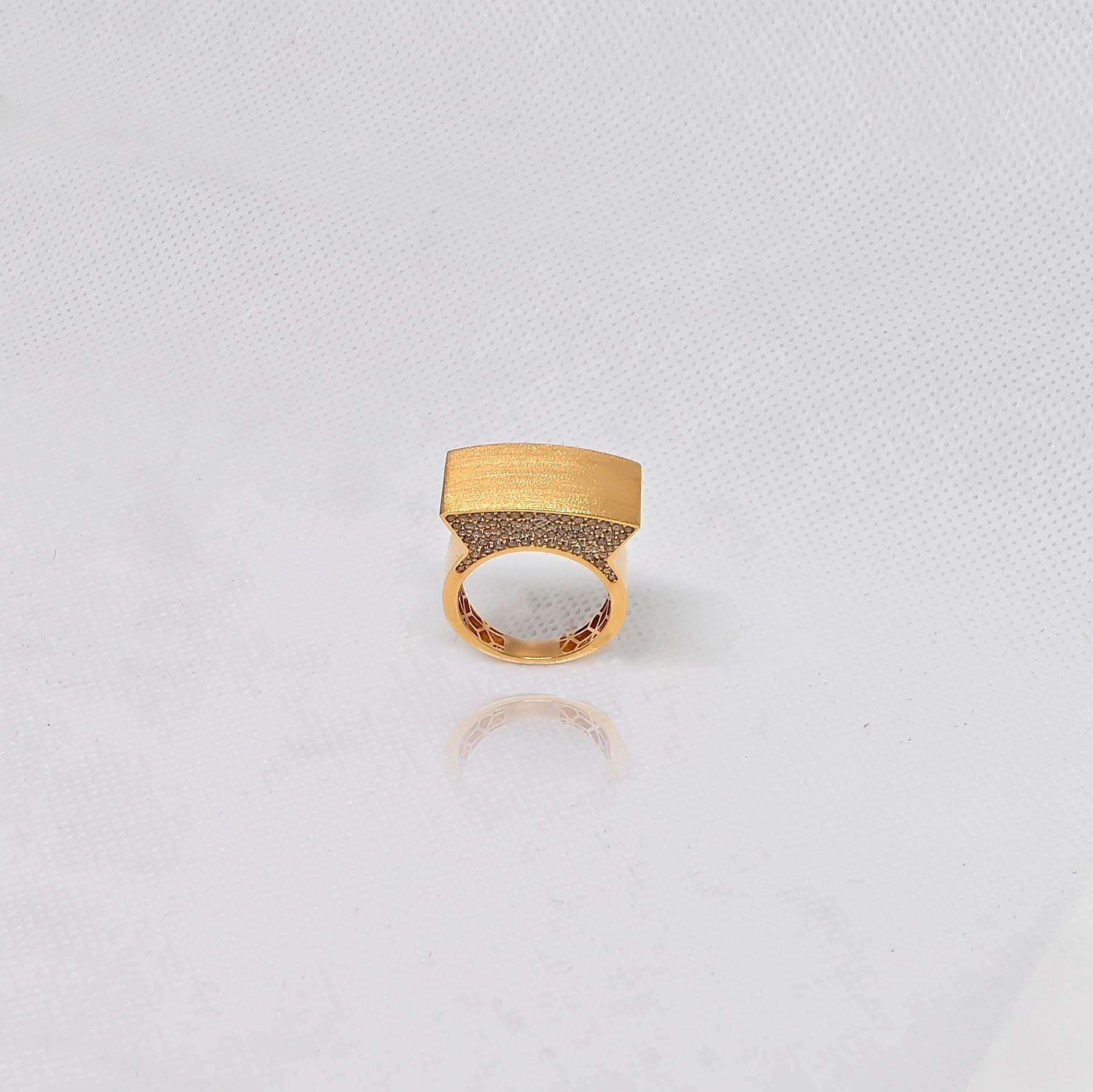 Gold Ring  -  CHTY29