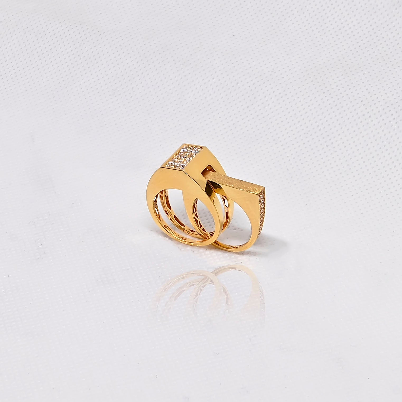 Gold Ring - CHTRE90