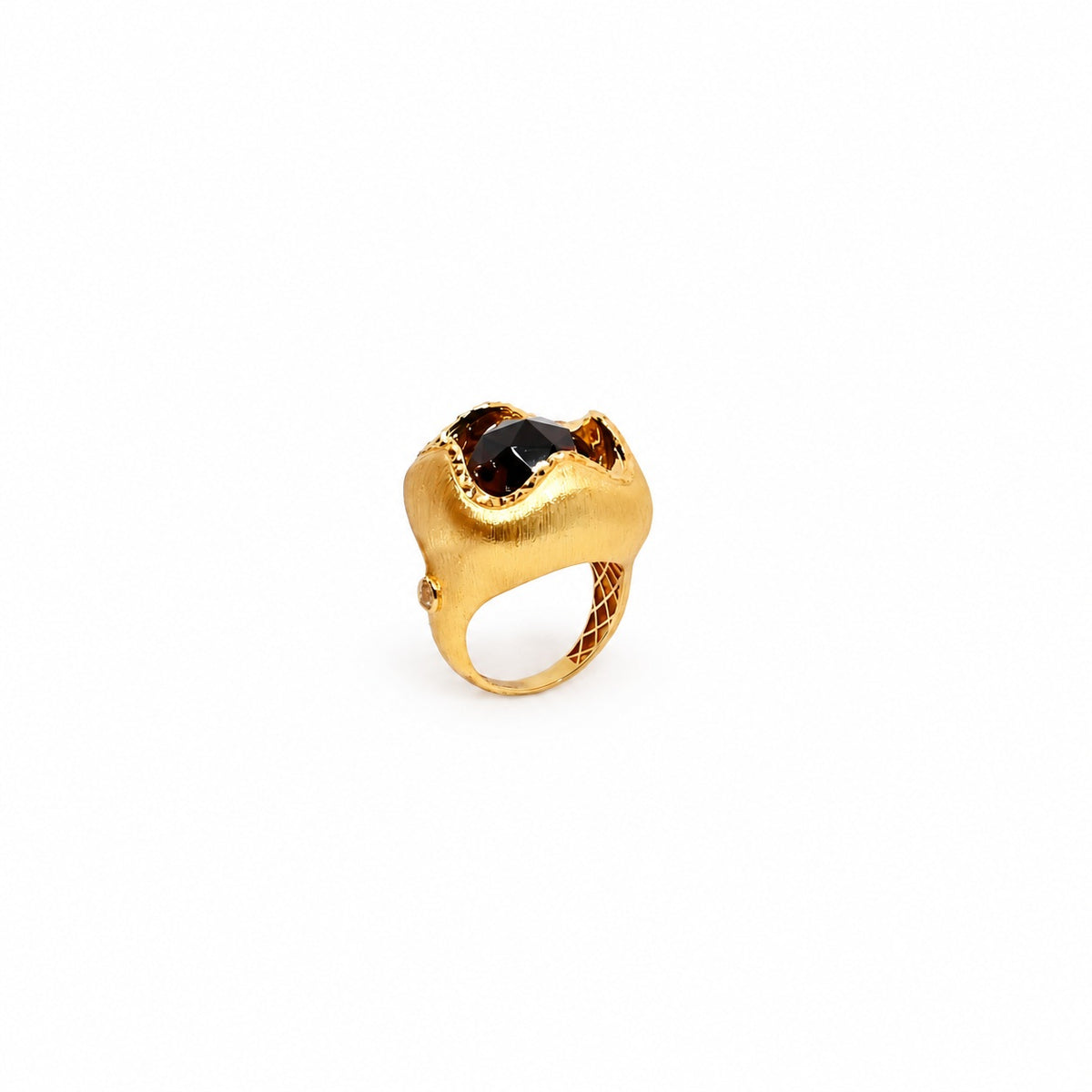 Gold Ring  -  LVYEJ89