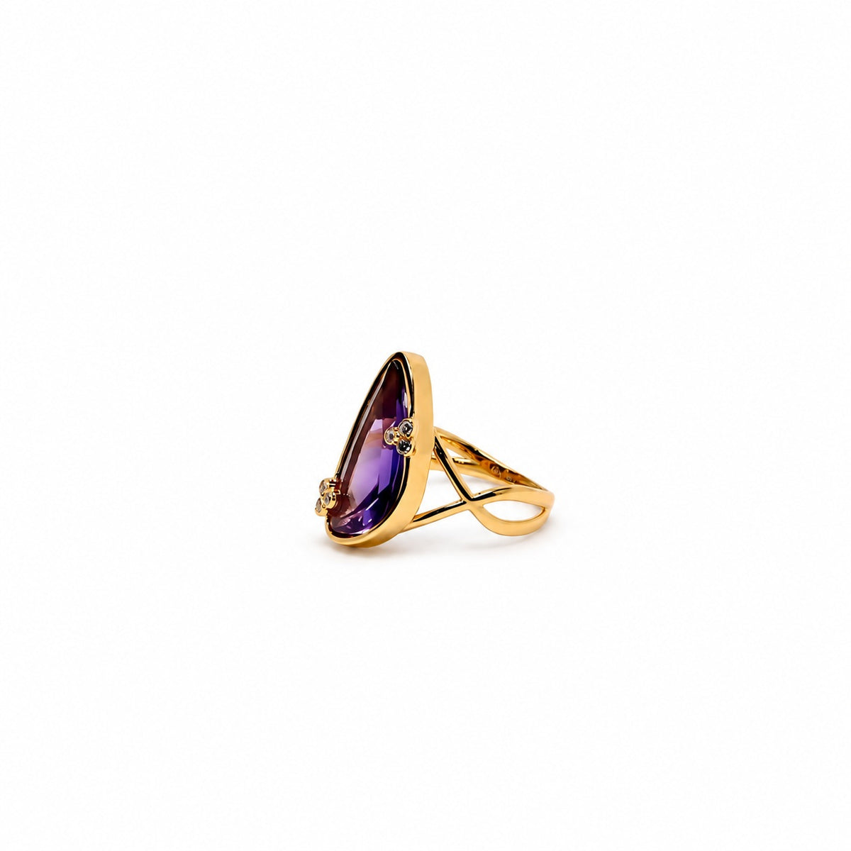 Gold Ring - CHRYQ18